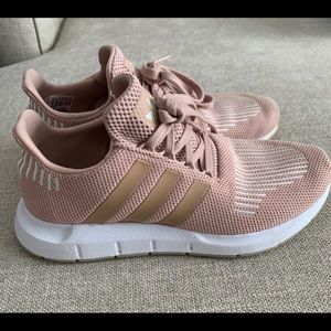 Adidas Swift Run- Womens shoes
